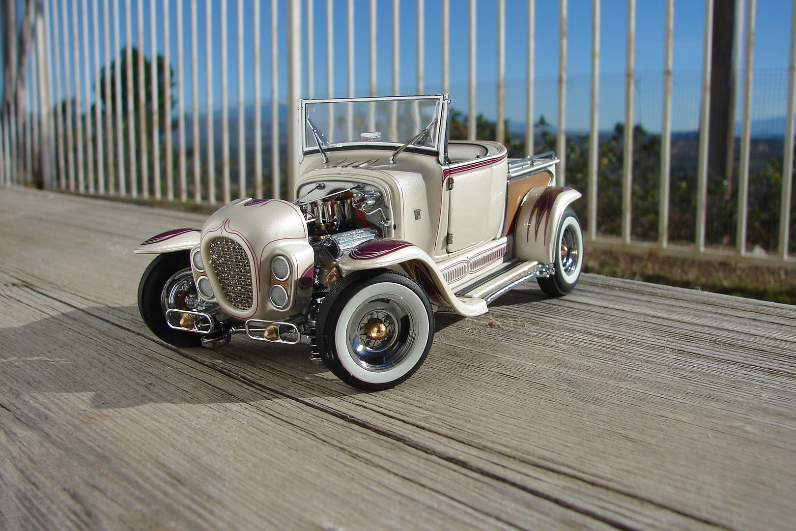 Diecast Car Forums PICS DM Big Daddy Ed Roth's Ala Kart Diecast Zone